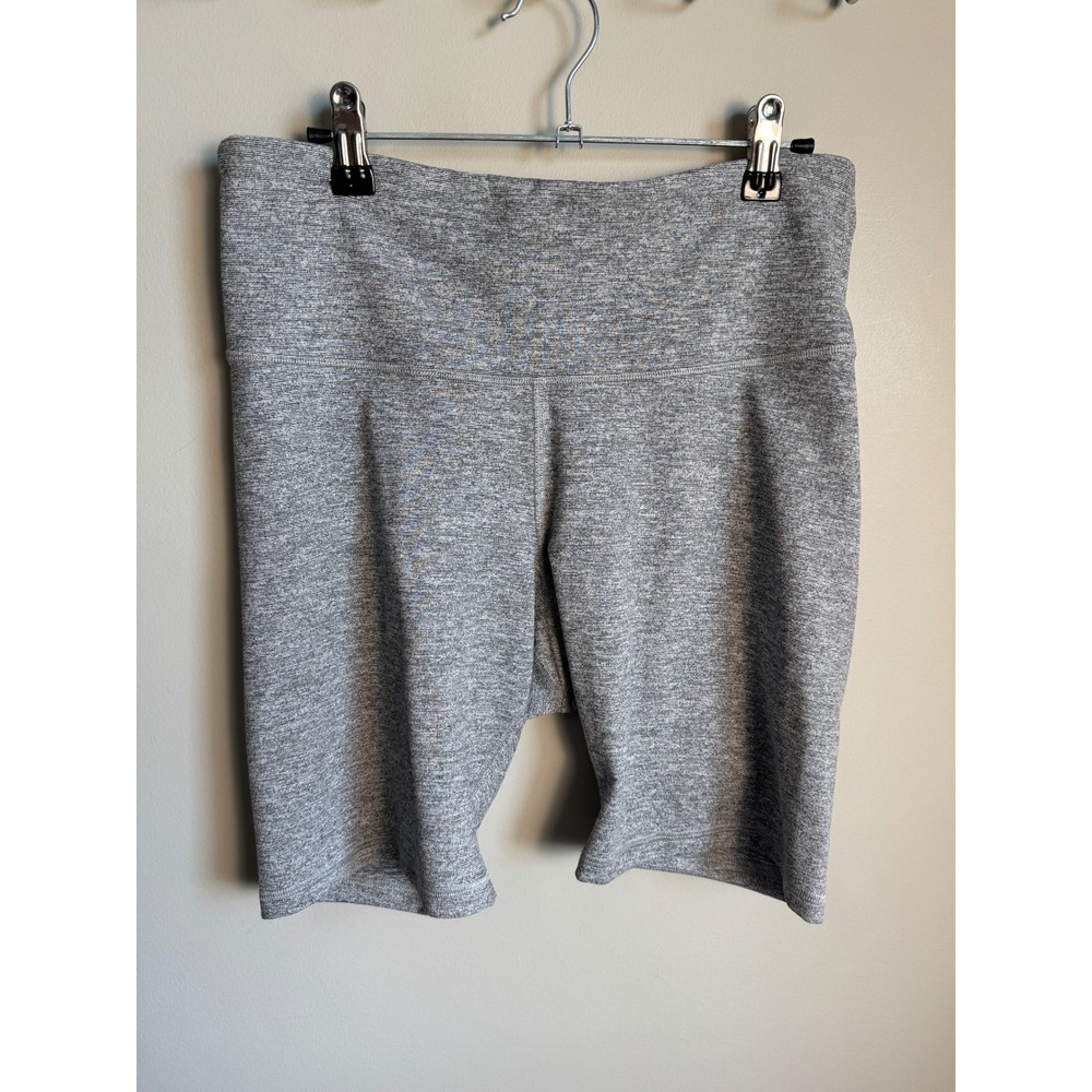 Old Navy Womens Gray Go-Dry Active Bike Shorts L Athleisure Workout Gym Sporty
